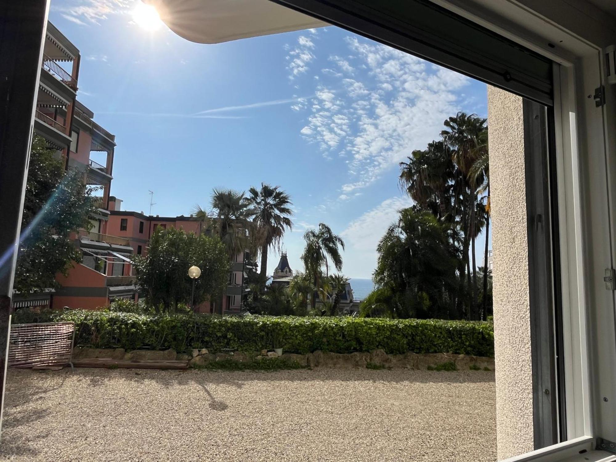 Mapa Holiday Sanremo 25 エクステリア 写真